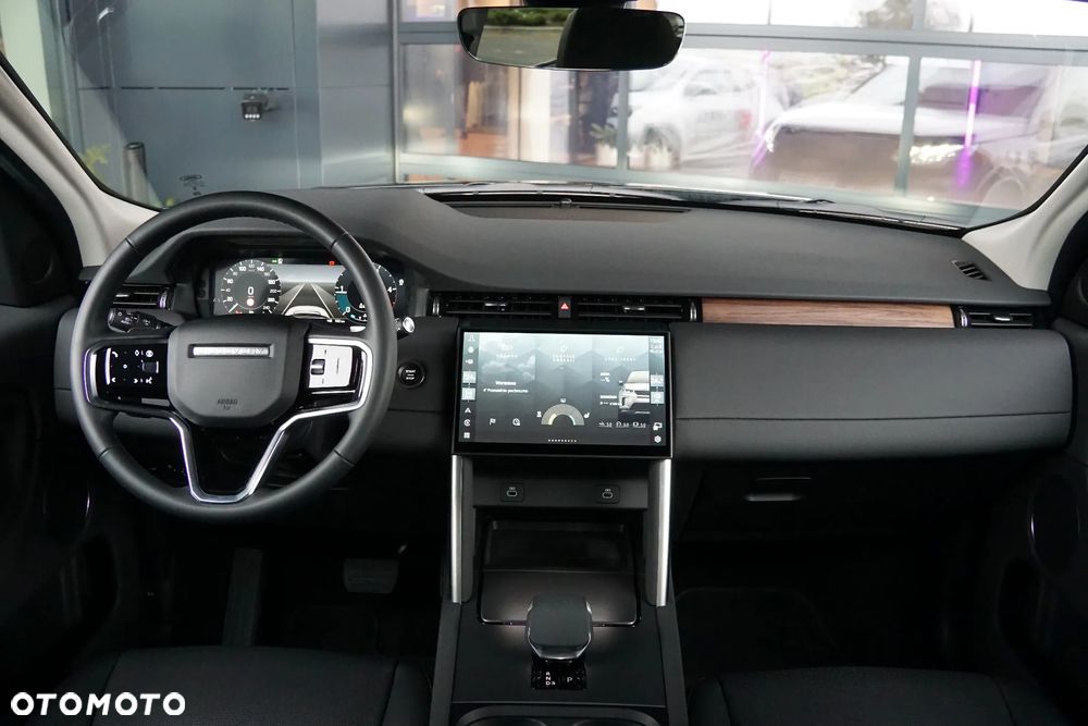 Land Rover Discovery Sport - 33