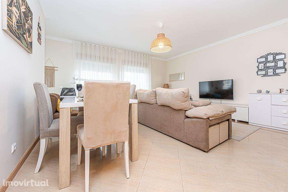 O equilíbrio perfeito entre espaço, conforto e vista rio - Grande imagem: 5/31