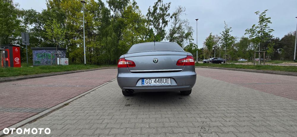 Skoda Superb 2.0 TDI Comfort - 10