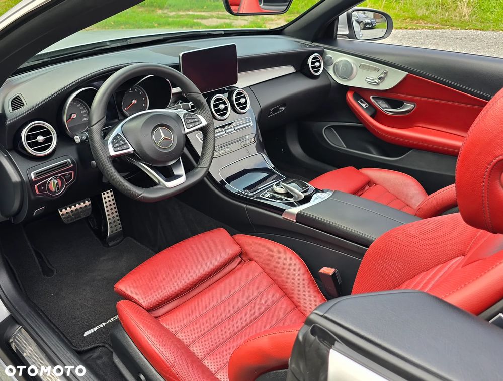 Mercedes-Benz Klasa C 300 9G-TRONIC - 19