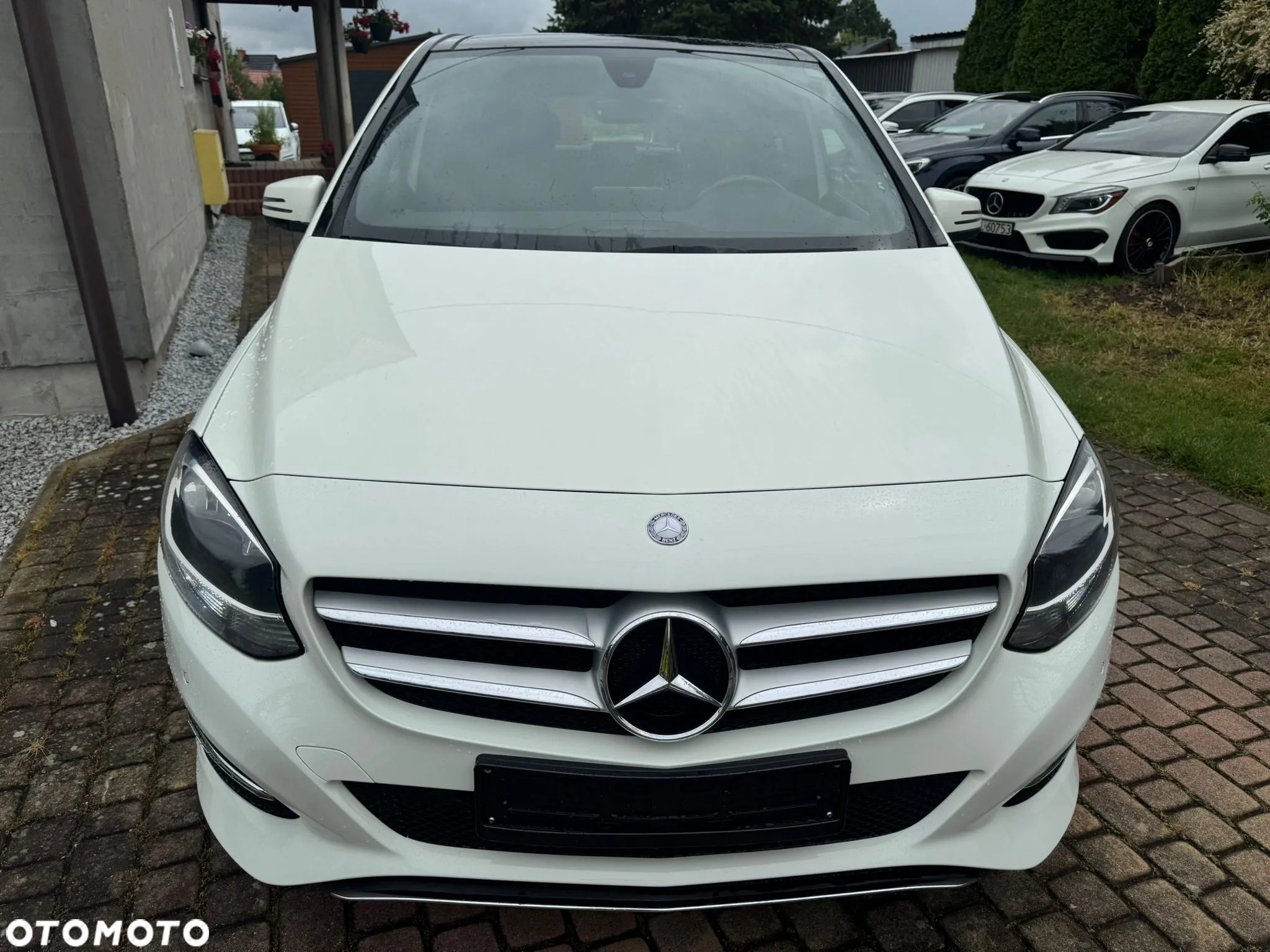 Mercedes-Benz Klasa B 250 4Matic 7G-DCT UrbanStyle Edition - 2