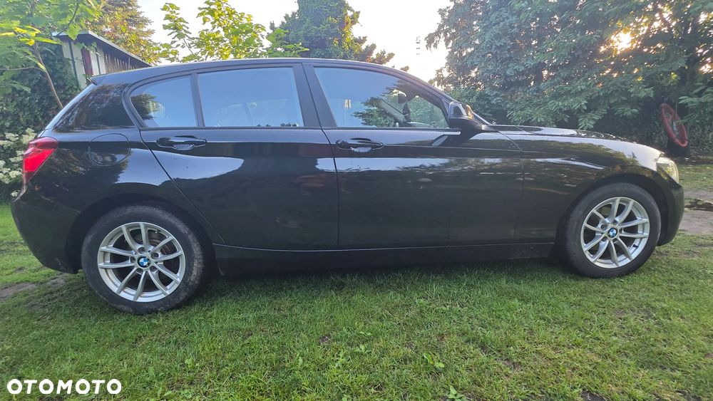 BMW Seria 1 116d - 4
