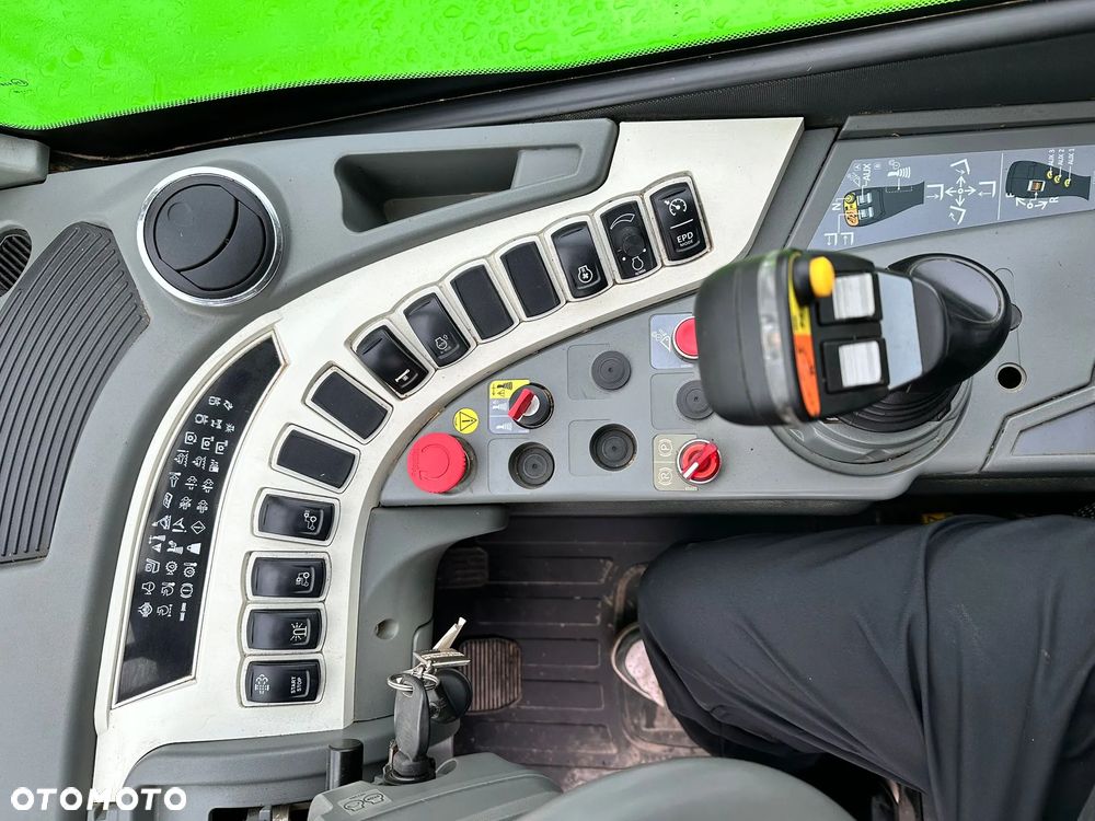 Merlo TURBO FARMER 42.7-145 - 23