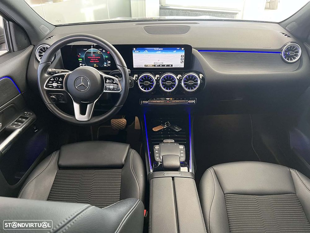 Mercedes-Benz GLA 250 e 8G-DCT Style - 11