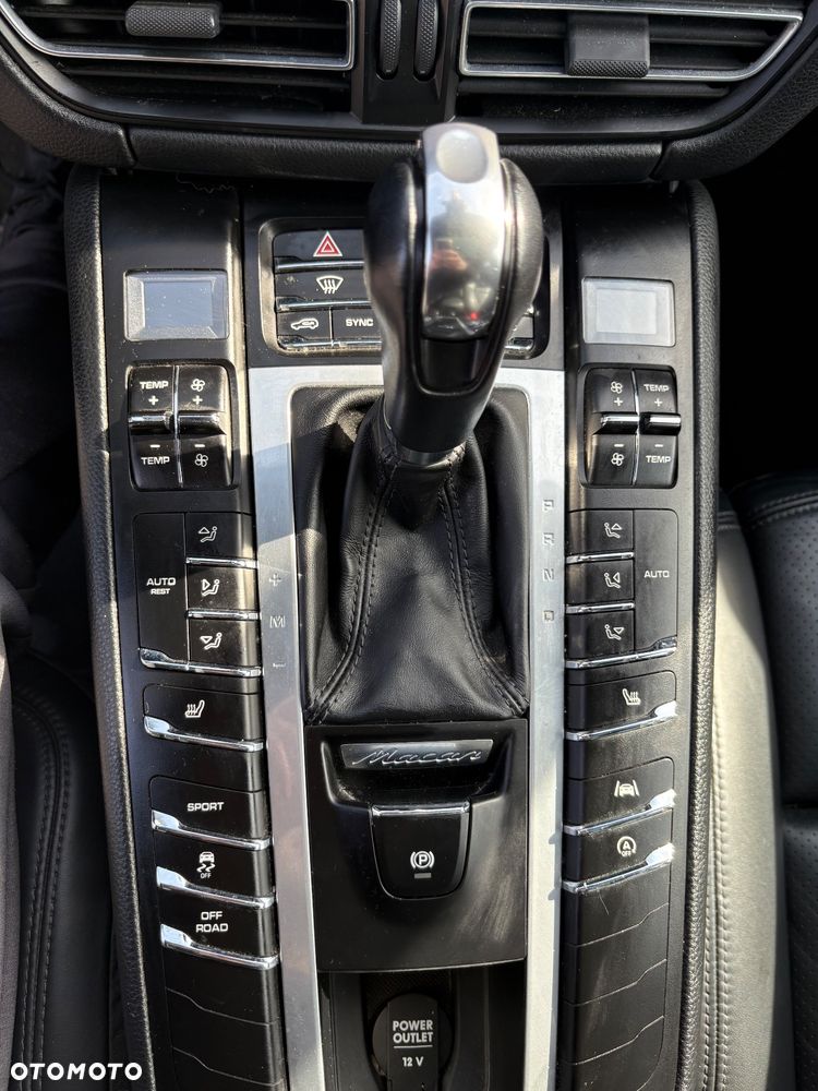 Porsche Macan PDK - 16