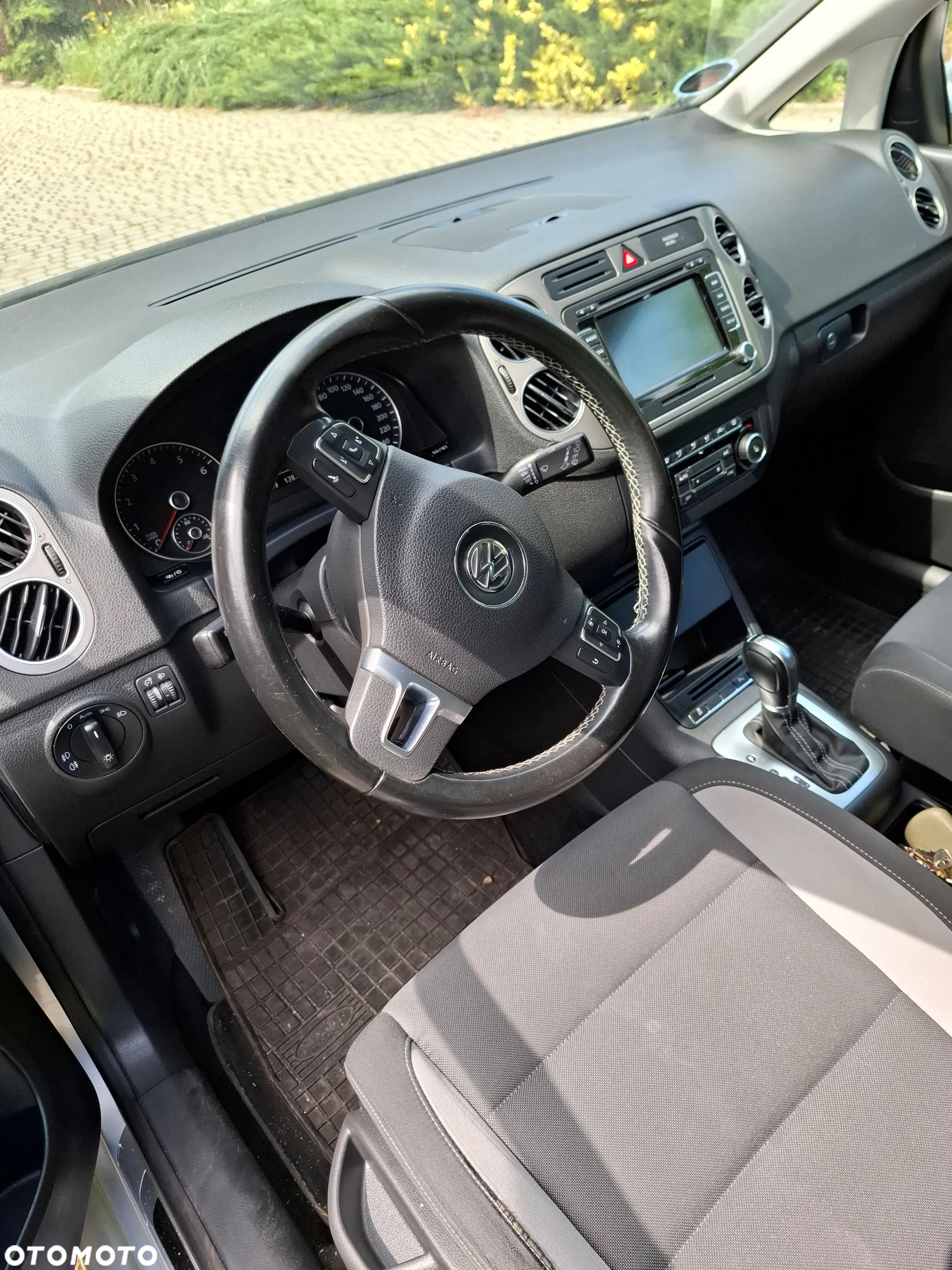 Volkswagen Golf Plus 1.2 TSI DSG Life - 8