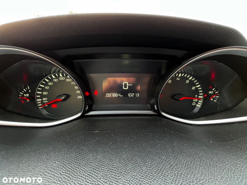 Peugeot 308 - 12