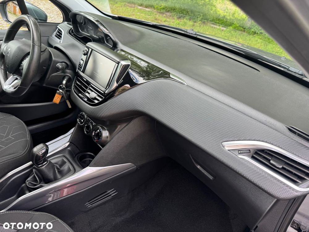 Peugeot 2008 1.6 BlueHDi Active - 21