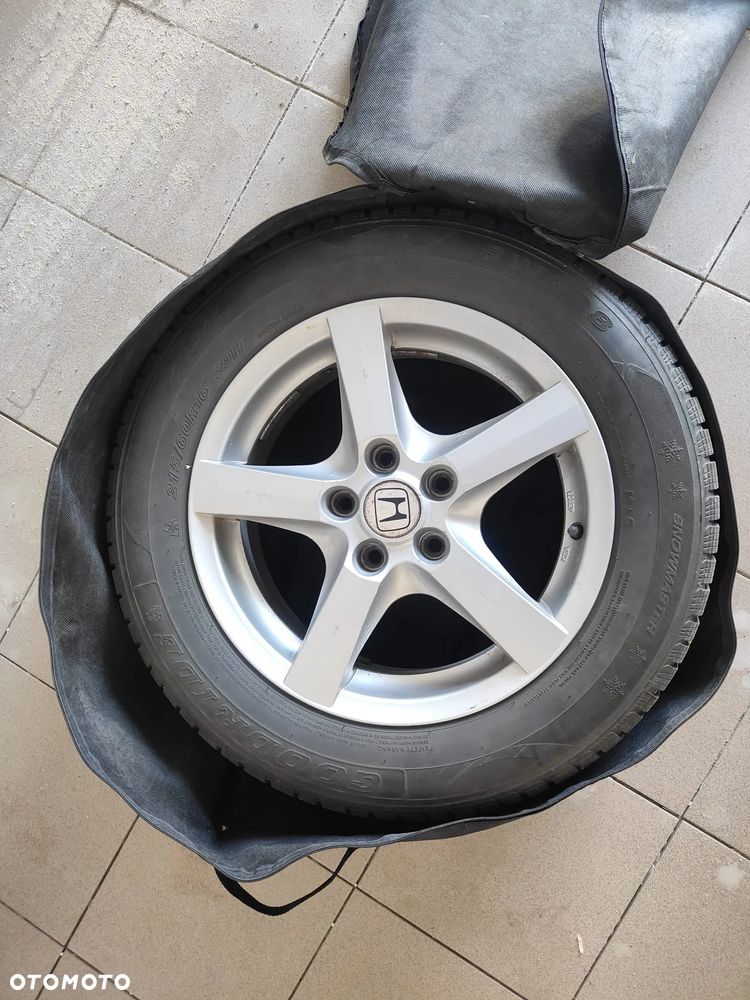 Honda Accord 2.0 Executive - 29