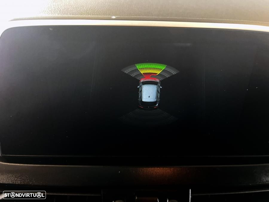 BMW 216 Active Tourer d Corporate Edition Business Edition - 17