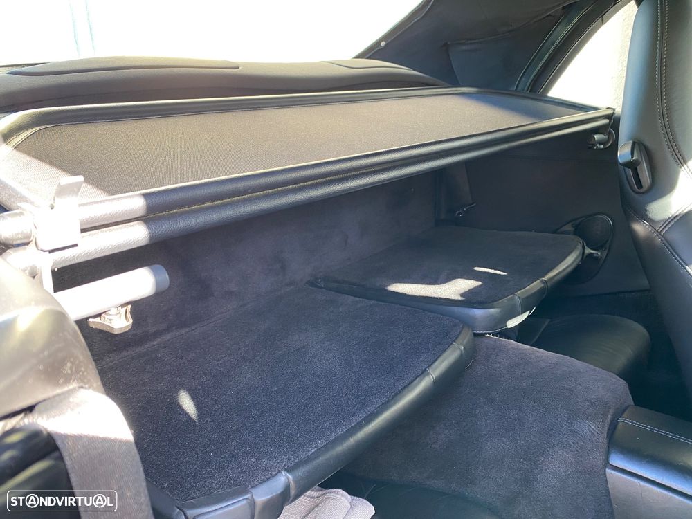 Porsche 911 Série F - 16