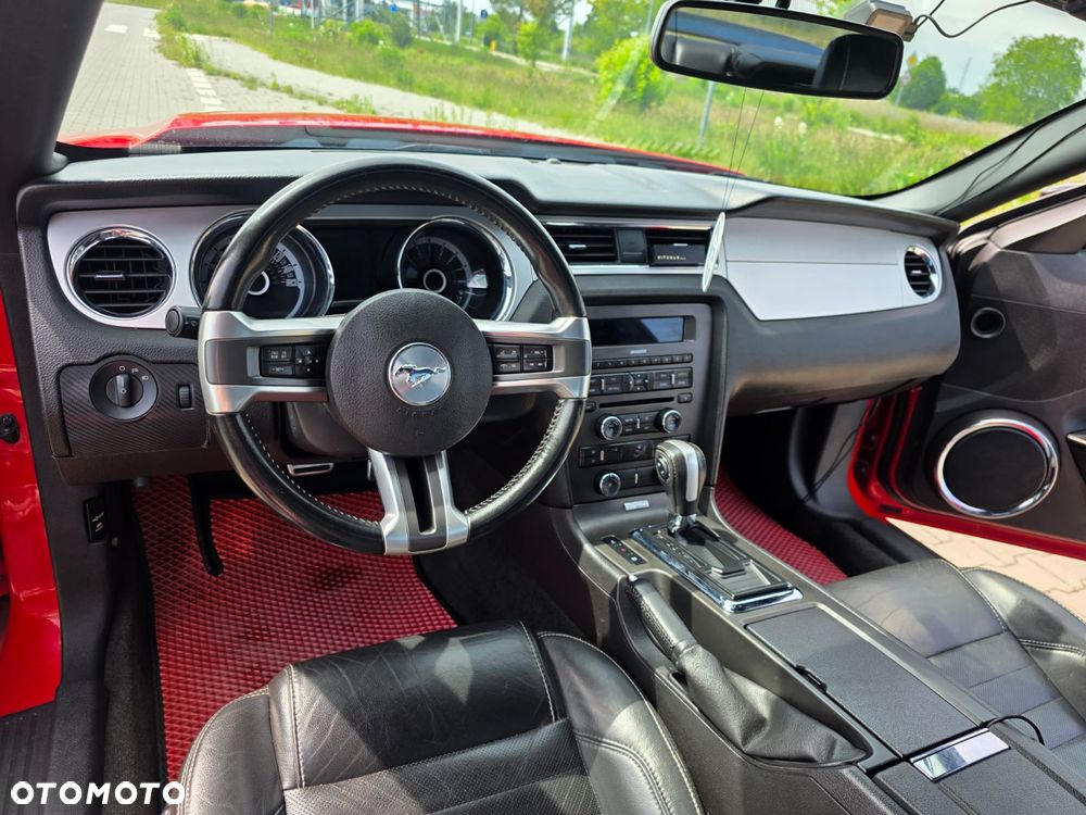 Ford Mustang 3.7 V6 Premium - 8