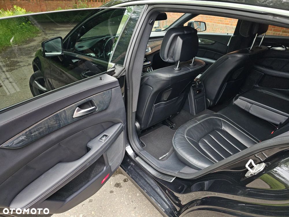 Mercedes-Benz CLS 350 CDI 4-Matic BlueEff - 10
