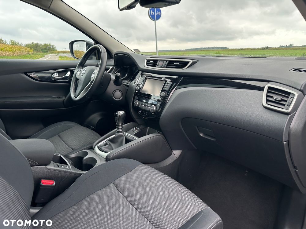 Nissan Qashqai 1.6 DIG-T Tekna - 9