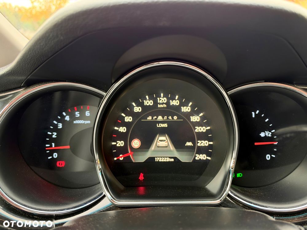 Kia Ceed 1.6 CRDi 136 ISG Platinum Edition - 35