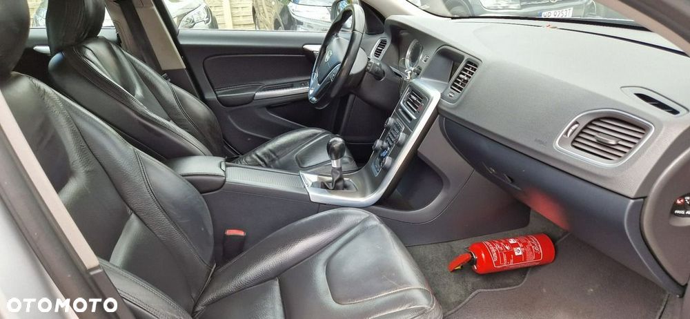 Volvo V60 - 28