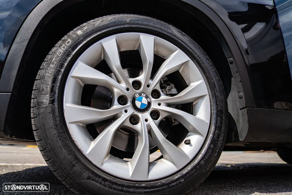 BMW X1 sDrive18d - 14