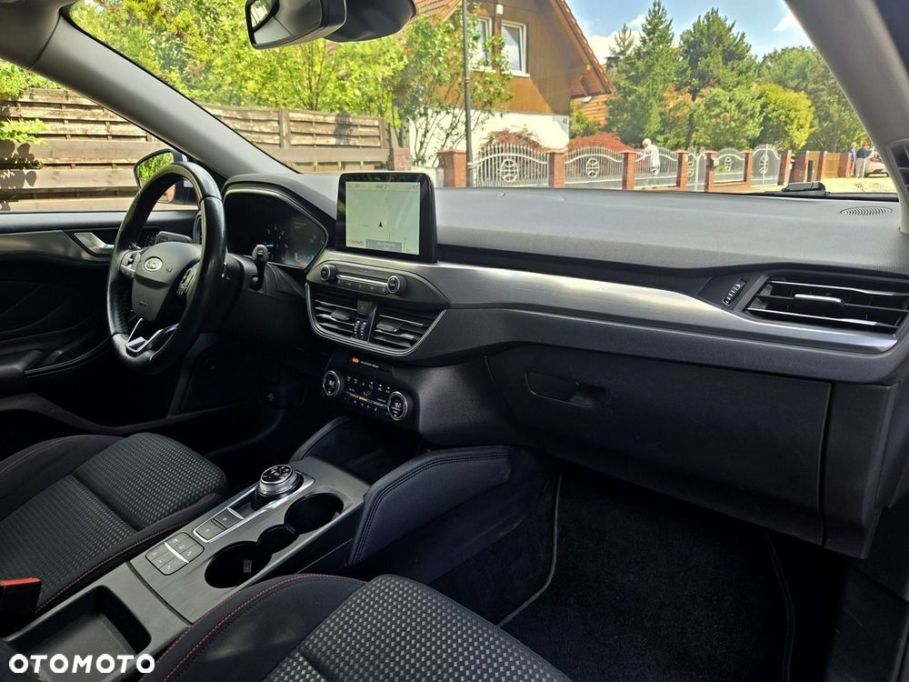 Ford Focus 1.5 EcoBlue Start-Stopp-System ST-LINE - 6