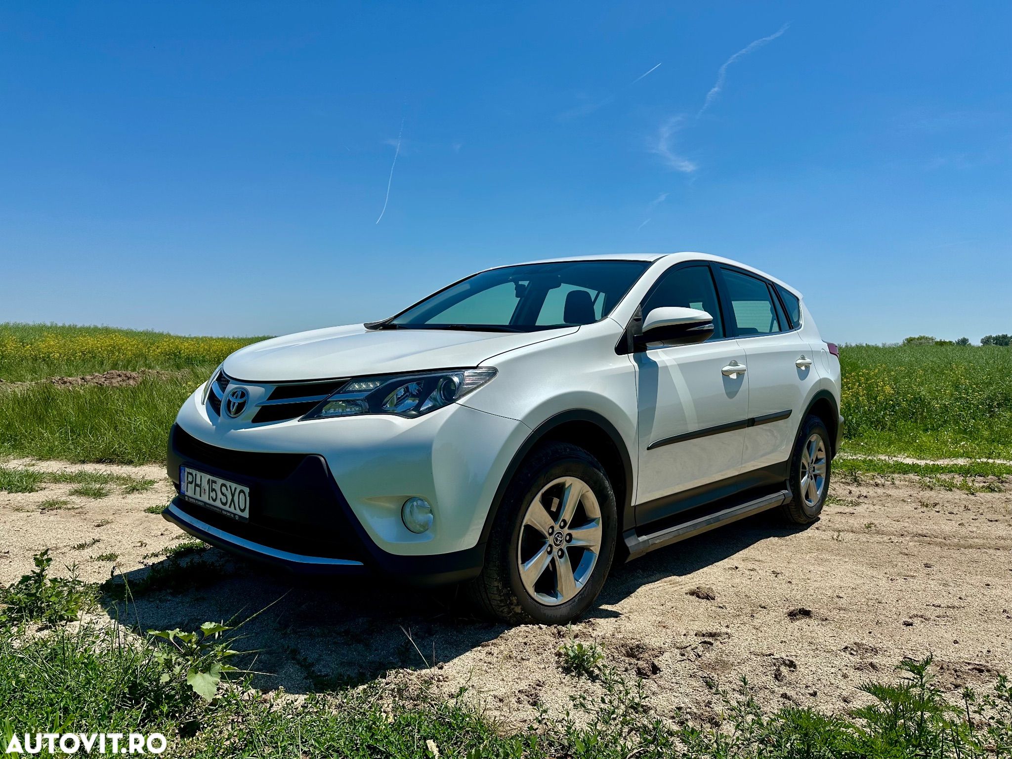 Toyota RAV4 2.2 D-4D 4WD Executive - 1