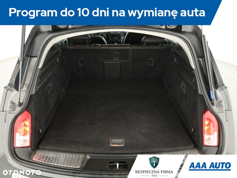 Opel Insignia - 19