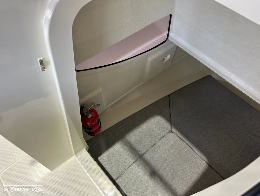 Quicksilver Activ 705 Open - 19