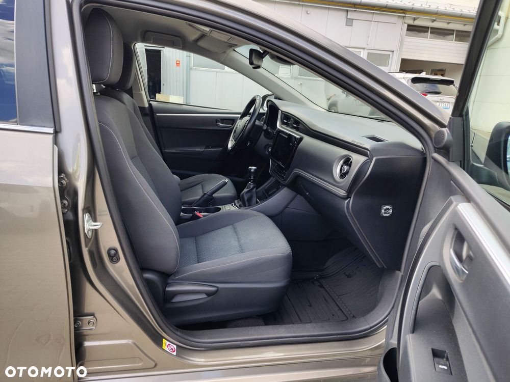 Toyota Corolla 1.6 Premium EU6 - 8