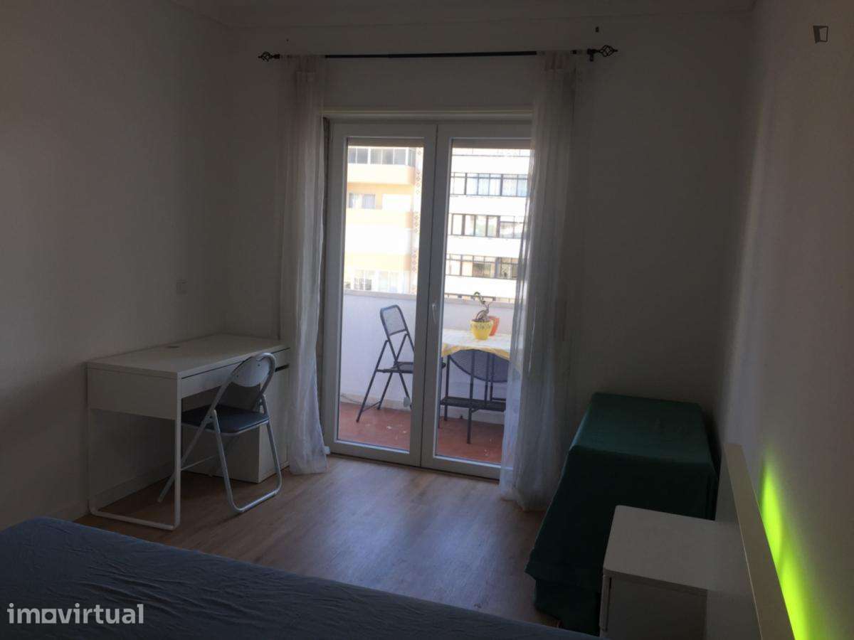 Quarto - localizado em Alvalade Lisbon - Grande imagem: 3/18