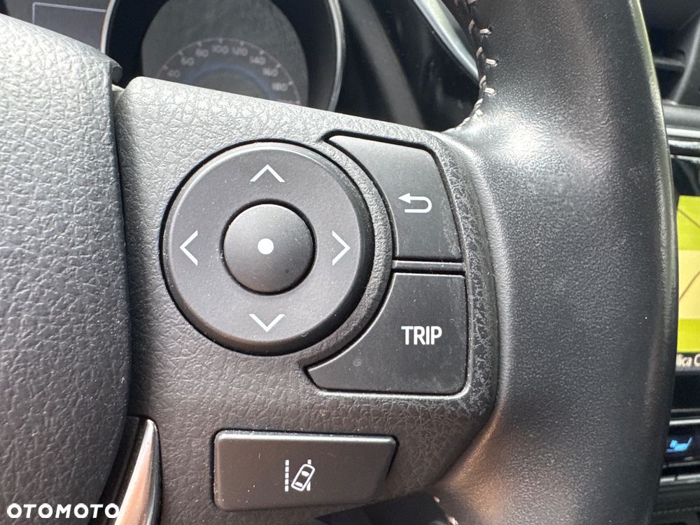 Toyota Auris Hybrid 135 Selection - 20