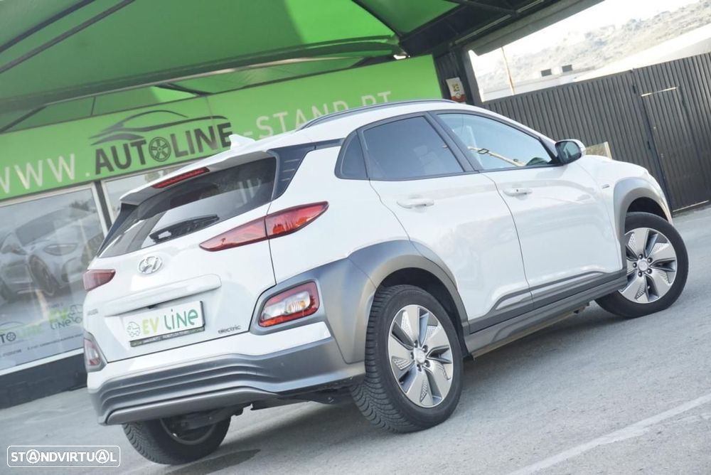 Hyundai Kauai EV 64 kWh Premium - 17