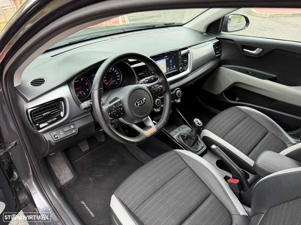 Kia Stonic 1.6 CRDi TX - 12