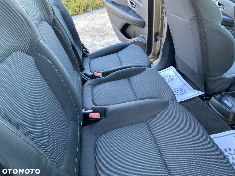 Renault Grand Scenic - 34