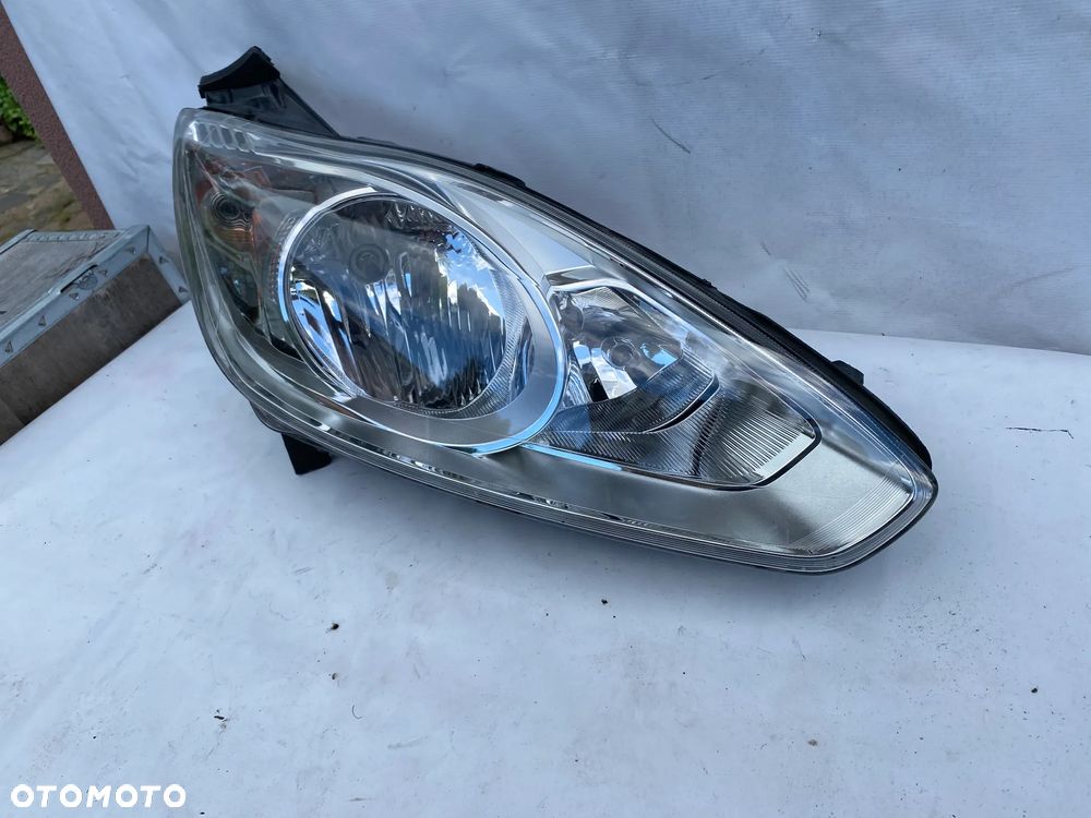 lampa ford c max II prawa eu cała - 2