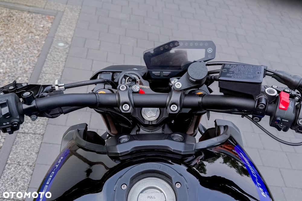 Yamaha MT - 21