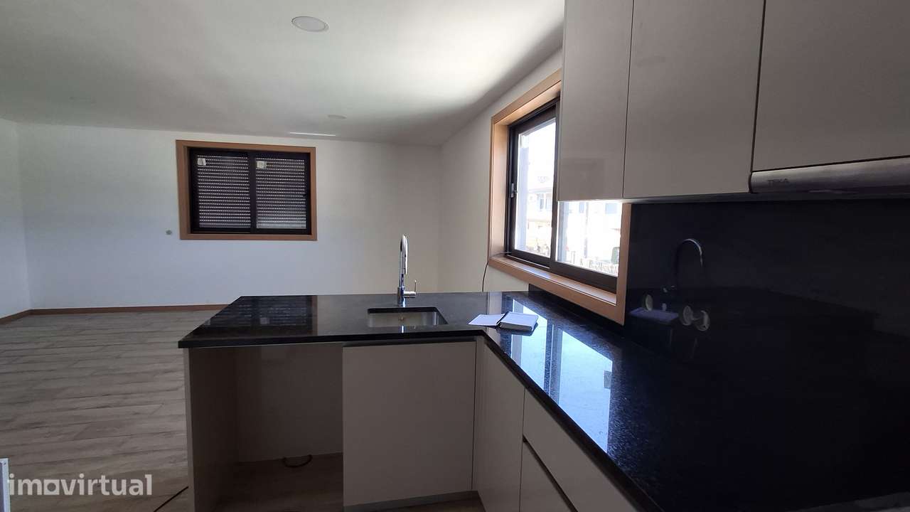 Apartamento T3 novo com 2 casas de banho em Agrela - Grande imagem: 2/12