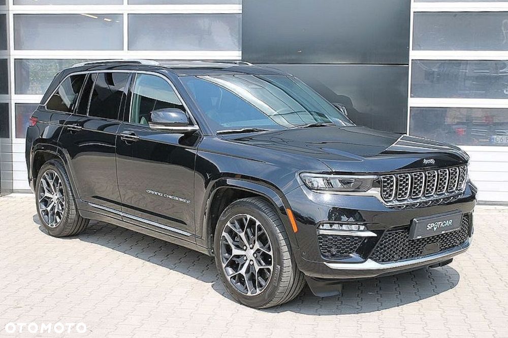 Jeep Grand Cherokee - 18