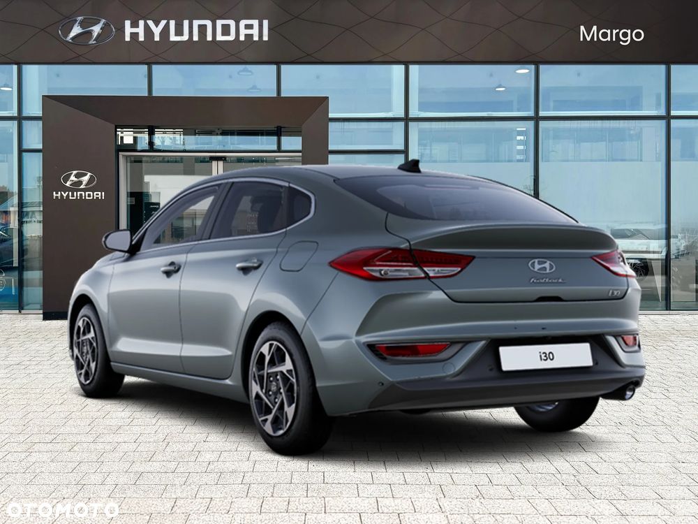 Hyundai i30 1.5 T-GDI 48V Smart - 2