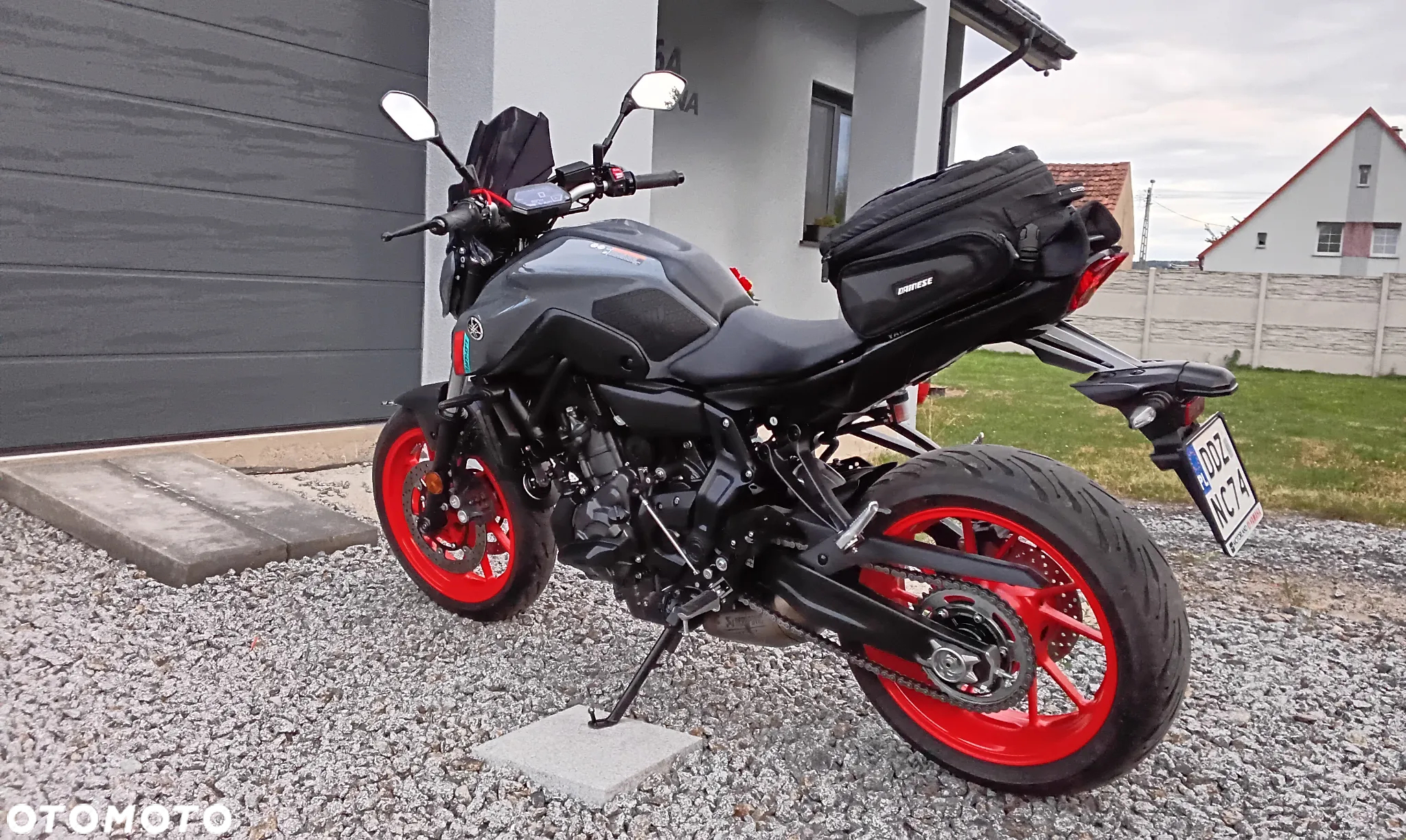 Yamaha MT - 8