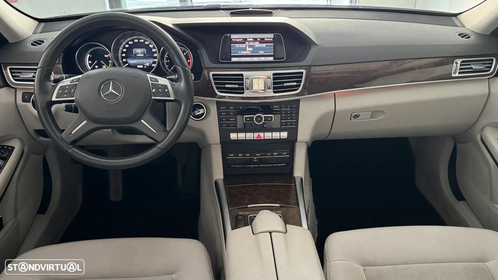 Mercedes-Benz E 300 Bluetec Hybrid Elegance - 9