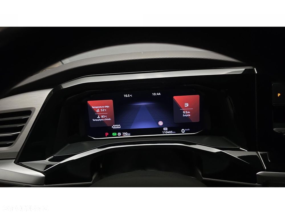 Volkswagen Multivan - 23