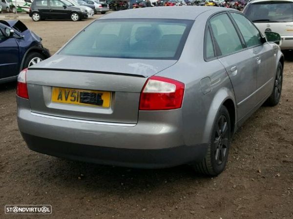 Farolim Stop Tampa Mala Centro Audi A4 (8E2, B6) - 3