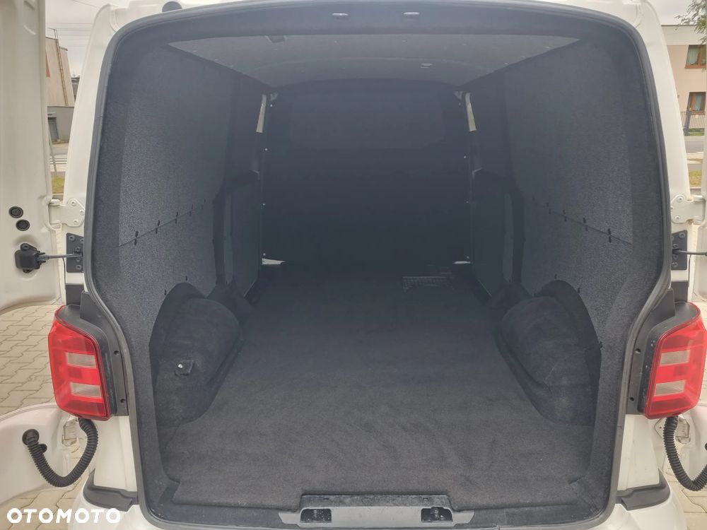 Volkswagen Transporter - 19