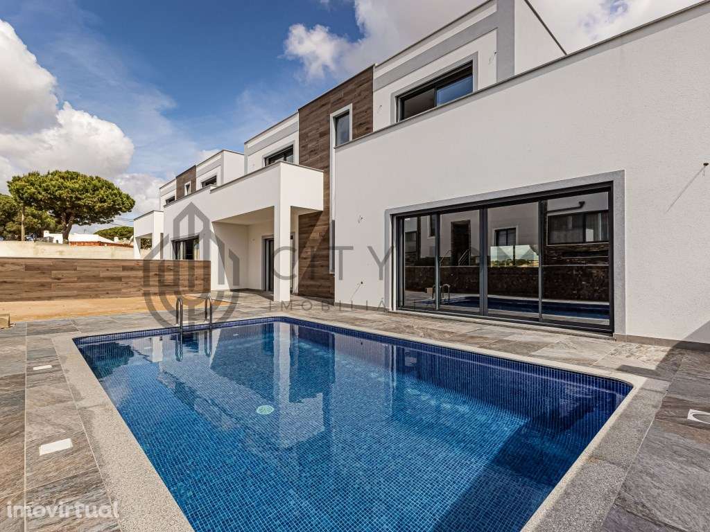 Moradia em Banda T3 com piscina privada perto da praia - Grande imagem: 2/32