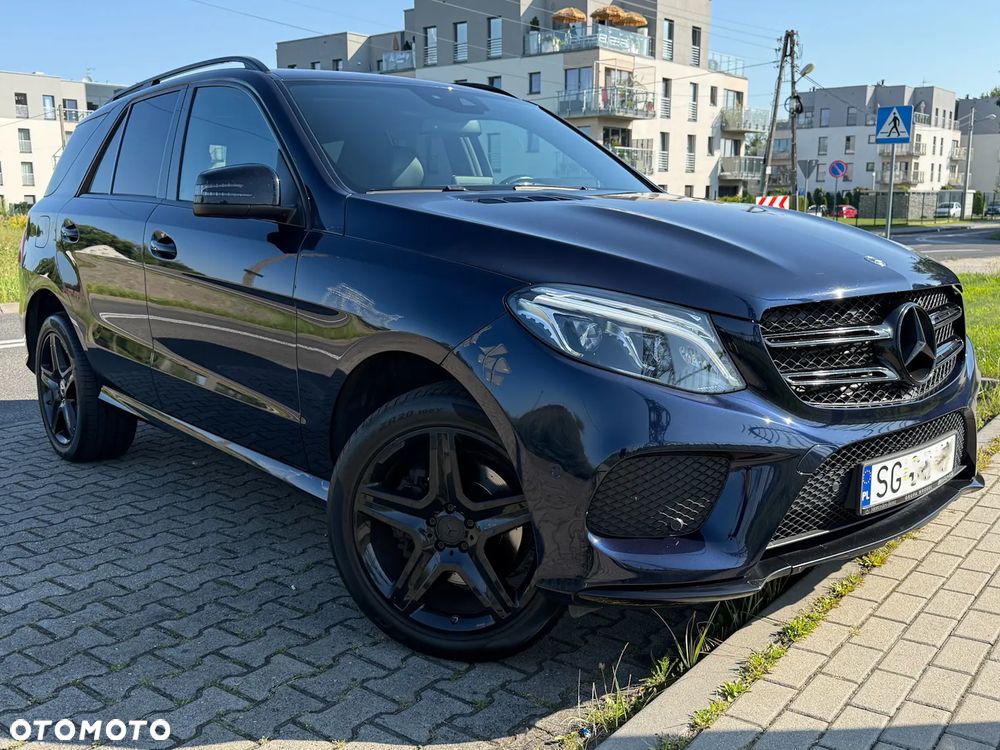 Mercedes-Benz GLE 350 d 4-Matic - 1