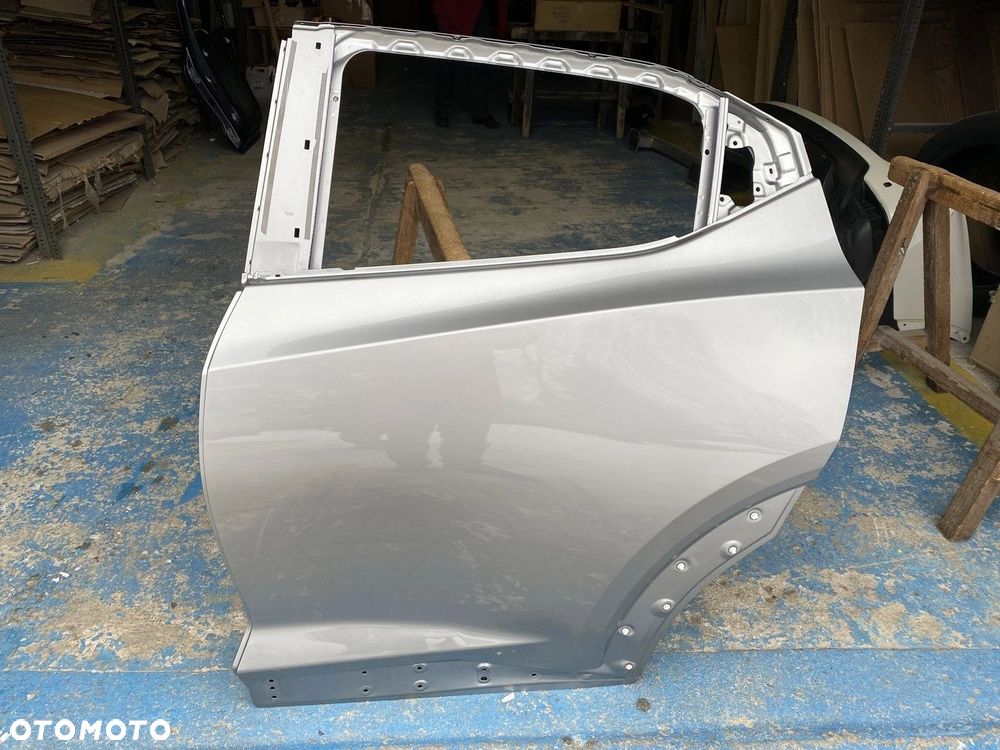 DRZWI TYLNE LEWE NISSAN JUKE II F16 - 1