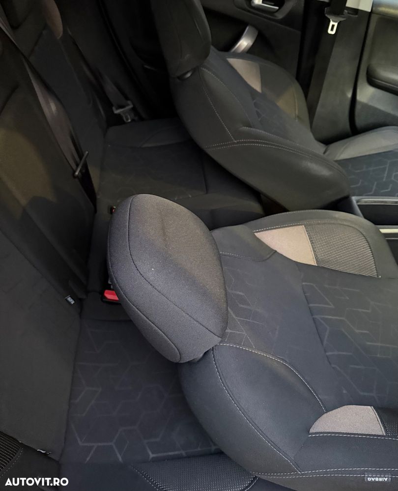Peugeot 2008 PureTech 110 Stop&Start Allure - 19