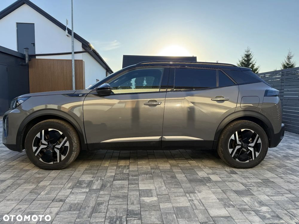 Peugeot 2008 GT+ - 16