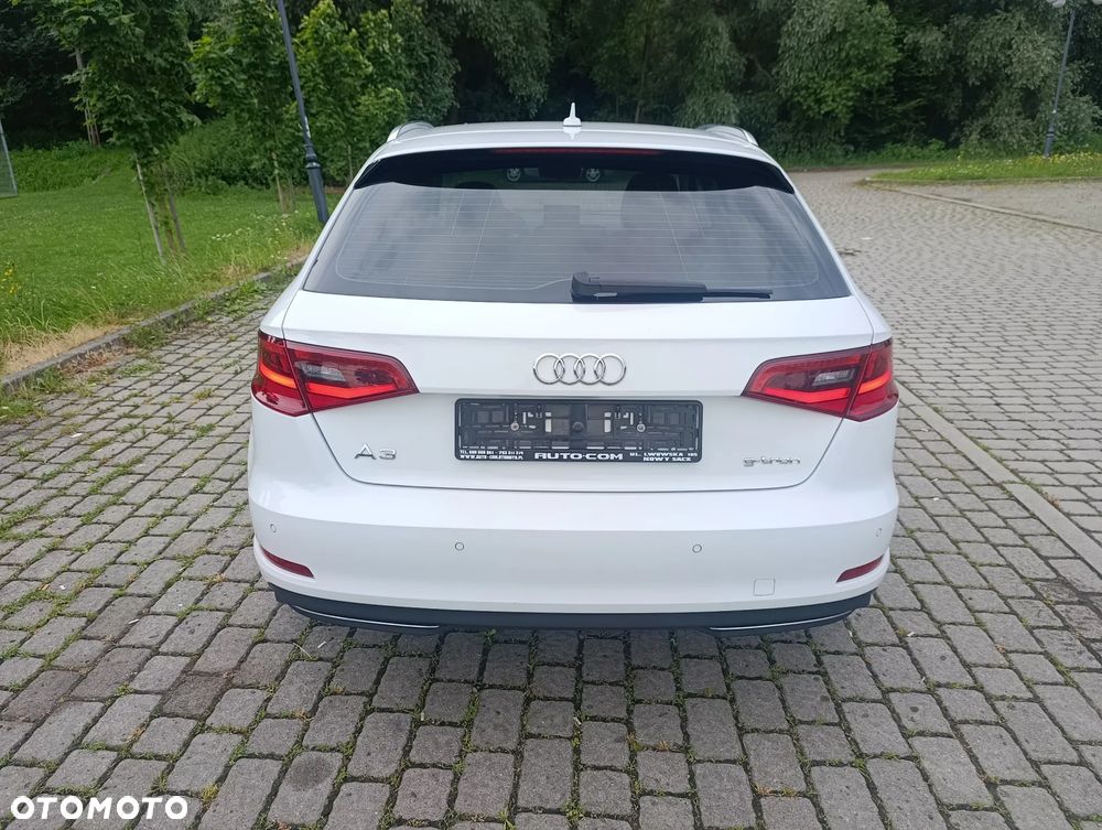 Audi A3 Sportback 30 g-tron S tronic - 9