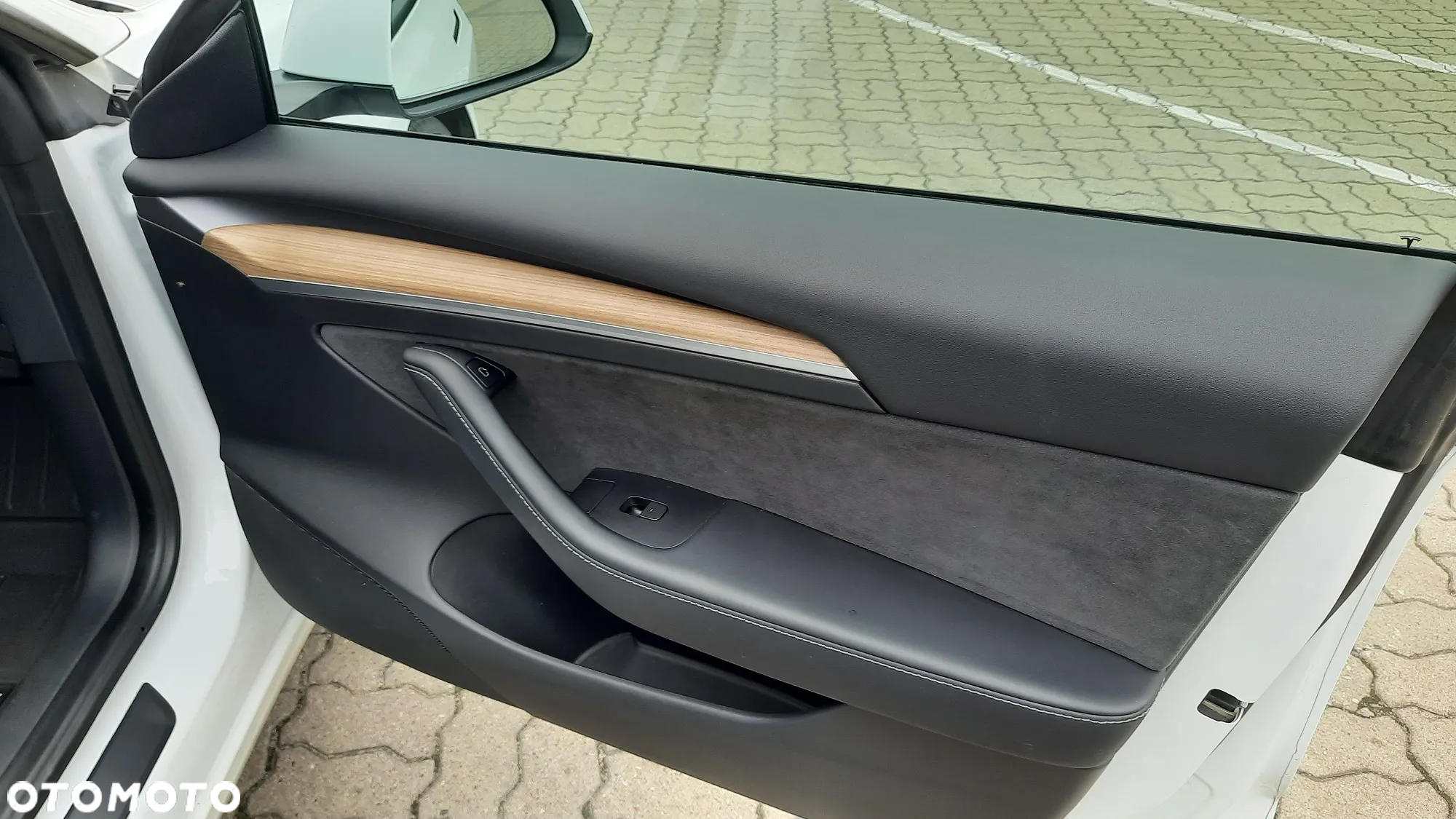 Tesla Model 3 Performance AWD - 21