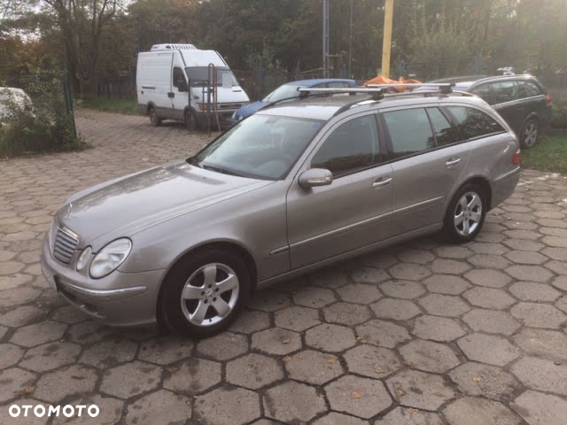 Mercedes-Benz Klasa E 220 T CDI Automatik Elegance - 3