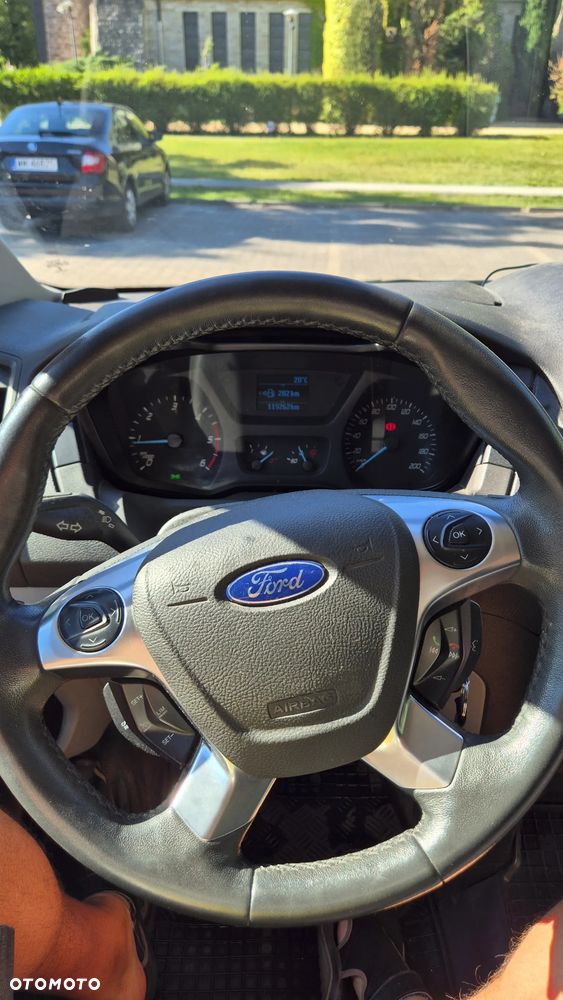 Ford Transit - 9